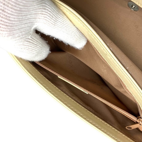 XOXO Purse Light‎ Tan/Beige Vinyl Handbag - Picture 8 of 11